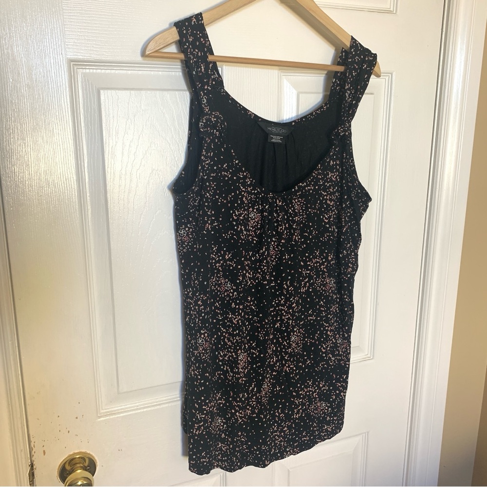 ⚡️3 for 25⚡️ Michel Studio Black & Pink Patterned Tank Top – Size 1X